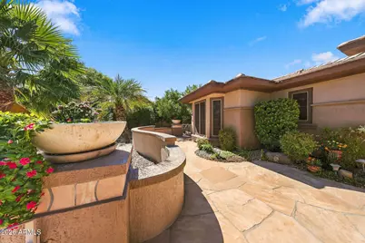 19746 N Lone Cactus Drive, Surprise, AZ 85374 - Photo 10