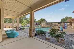 1744 E Country Ln, Gilbert, AZ 85298 - Photo 34