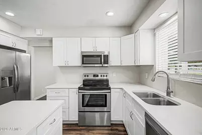7710 N 7th Avenue, Phoenix, AZ 85021 - Photo 16