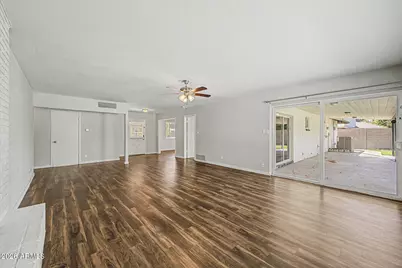 7710 N 7th Avenue, Phoenix, AZ 85021 - Photo 10