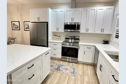 37222 N Tom Darlington Drive #17, Carefree, AZ 85377 - Photo 2