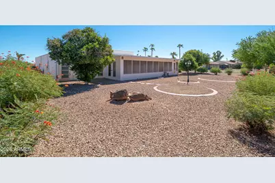 9304 W Briarwood Circle, Sun City, AZ 85351 - Photo 32
