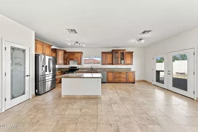 10560 W Via Montoya Drive, Peoria, AZ 85383 - Photo 16