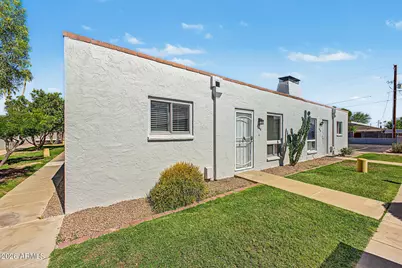 8046 E Oak Street, Scottsdale, AZ 85257 - Photo 2