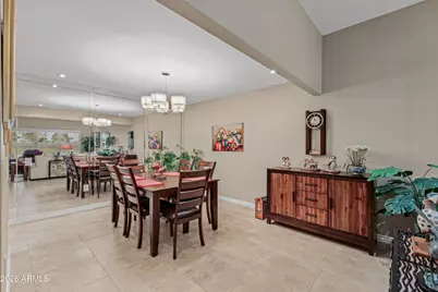 15637 N Cameo Drive, Sun City, AZ 85351 - Photo 12