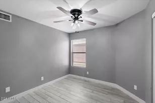 1671 E Milky Way, Gilbert, AZ 85295 - Photo 16