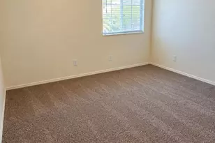 860 N McQueen Rd, Chandler, AZ 85225 - Photo 10