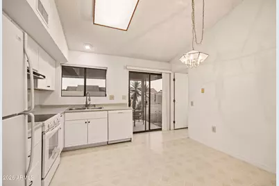 14668 W Antelope Drive, Sun City West, AZ 85375 - Photo 8