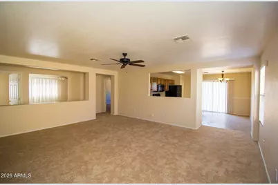 585 W Jardin Loop, Casa Grande, AZ 85122 - Photo 2