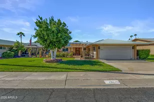 13620 N Hawthorn Dr, Sun City, AZ 85351 - Photo 1