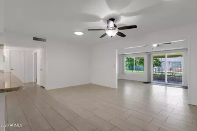 13620 N Hawthorn Drive, Sun City, AZ 85351 - Photo 4