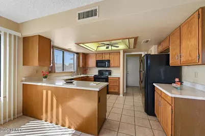 815 S 78th Street, Mesa, AZ 85208 - Photo 10