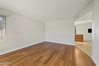 9758 N 68th Lane, Peoria, AZ 85345 - Photo 4