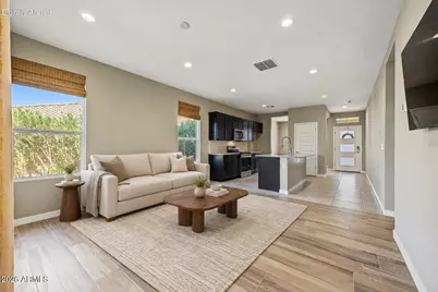 16543 W Hayley Way, Goodyear, AZ 85338 - Photo 6