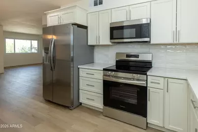 13822 N Whispering Lake Drive, Sun City, AZ 85351 - Photo 6