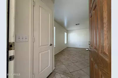 5807 N 73rd Drive, Glendale, AZ 85303 - Photo 6