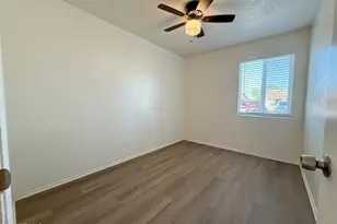 5825 W Flower St, Phoenix, AZ 85031 - Photo 12