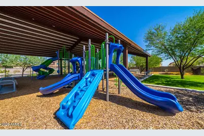 18210 W Creedance Boulevard, Surprise, AZ 85387 - Photo 34