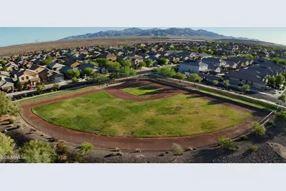 18210 W Creedance Boulevard, Surprise, AZ 85387 - Photo 10