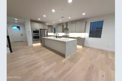 7390 W Hedge Hog Place, Peoria, AZ 85383 - Photo 2