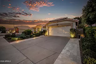 942 N Sicily Dr, Chandler, AZ 85226 - Photo 4