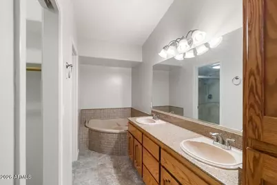 11784 E Longhorn Drive, Dewey, AZ 86327 - Photo 8