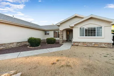 11784 E Longhorn Drive, Dewey, AZ 86327 - Photo 2