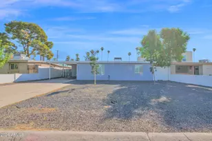 2325 N 30th St, Phoenix, AZ 85008 - Photo 1