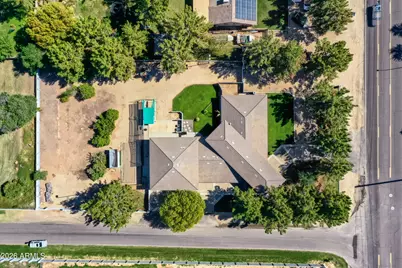 7740 W Orangewood Avenue, Glendale, AZ 85303 - Photo 8