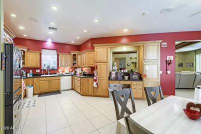 7740 W Orangewood Avenue, Glendale, AZ 85303 - Photo 20