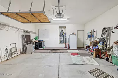 15910 W Hearn Road, Surprise, AZ 85379 - Photo 32