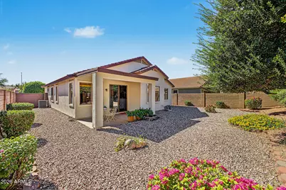 15910 W Hearn Road, Surprise, AZ 85379 - Photo 4