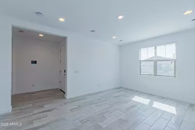 11148 W Levi Drive, Tolleson, AZ 85353 - Photo 4