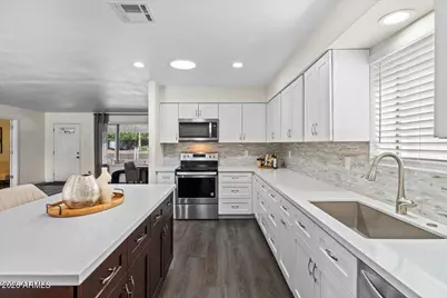8725 E Jackrabbit Road, Scottsdale, AZ 85250 - Photo 14