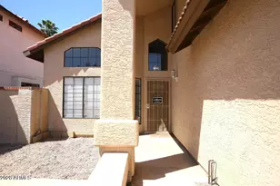 924 E Manor Dr, Chandler, AZ 85225 - Photo 4