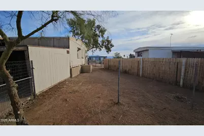 26700 S Grandview Drive, Congress, AZ 85332 - Photo 2