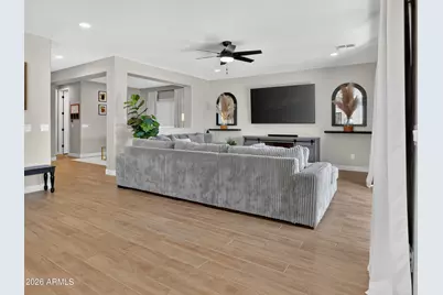 19349 W Missouri Avenue, Litchfield Park, AZ 85340 - Photo 8