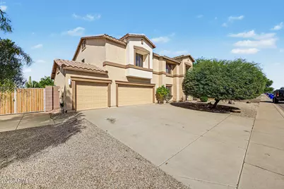 1124 E San Carlos Way, Chandler, AZ 85249 - Photo 2