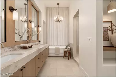 3124 E Squaw Peak Circle, Phoenix, AZ 85016 - Photo 10