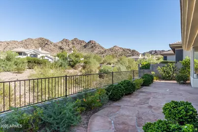 3124 E Squaw Peak Circle, Phoenix, AZ 85016 - Photo 16