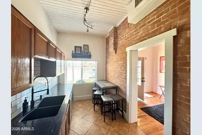706 E Whitton Avenue #B, Phoenix, AZ 85014 - Photo 6