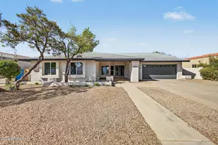 8858 S Los Feliz Dr, Tempe, AZ 85284 - Photo 1