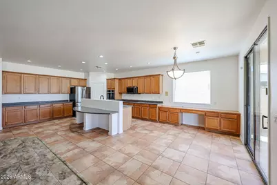 30302 W Whitton Avenue, Buckeye, AZ 85396 - Photo 16