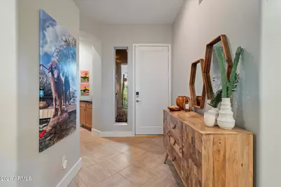 22440 N 52nd Place, Phoenix, AZ 85054 - Photo 6