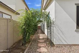 5525 S Red Rock St, Gilbert, AZ 85298 - Photo 30