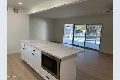 4314 E Oak Street, Phoenix, AZ 85008 - Photo 8