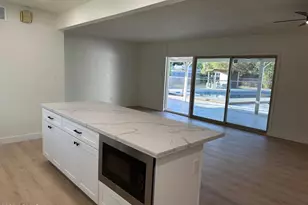 4314 E Oak St, Phoenix, AZ 85008 - Photo 8