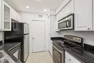 3633 N 3rd Avenue #2074, Phoenix, AZ 85013 - Photo 10