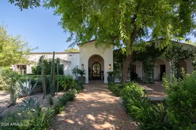 8331 N 75th Street, Scottsdale, AZ 85258 - Photo 2