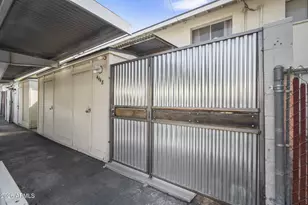 4448 E Belleview St, Phoenix, AZ 85008 - Photo 32